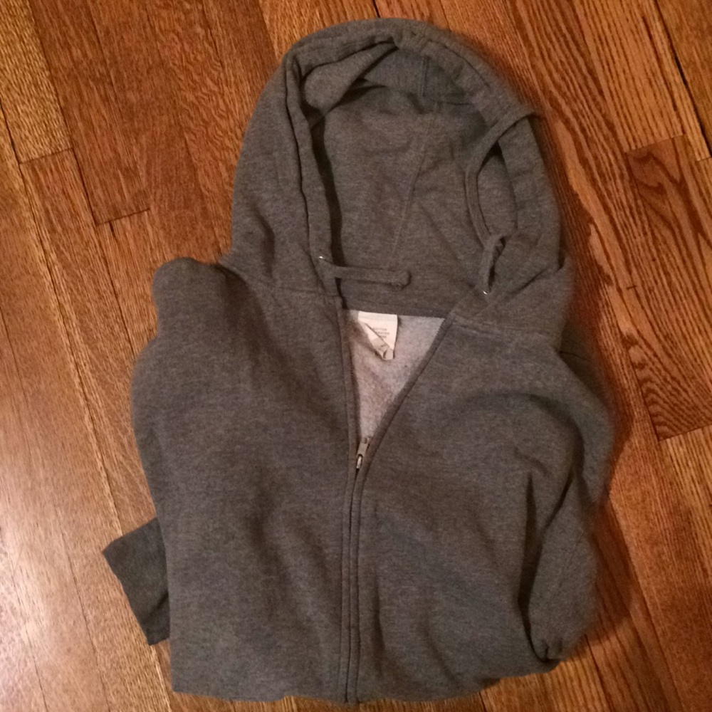 Comfy men’s lightweight hoodie